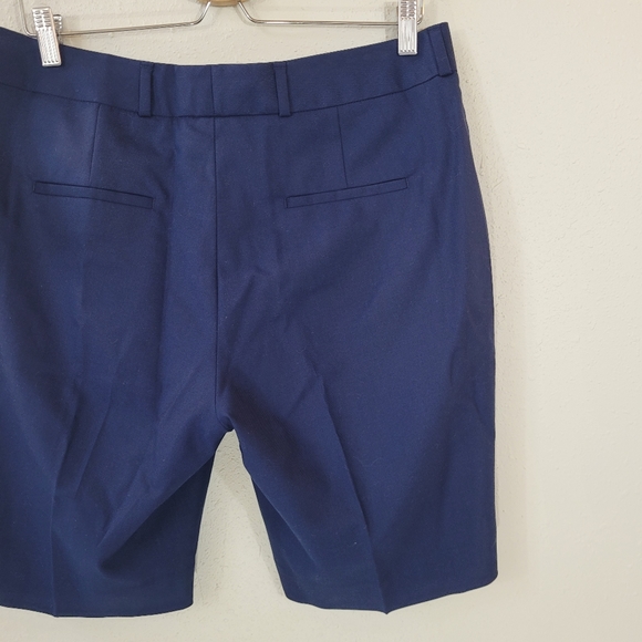 ALASKA AIRLINES Luly Yang Navy Wool Blend Classic Fit Shorts Size 12R Uniform - Picture 14 of 15